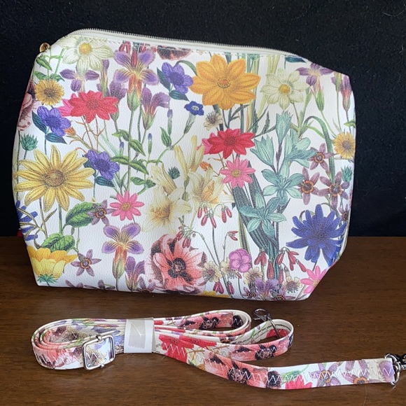 Floral Bags Set - Picture 4 of 8